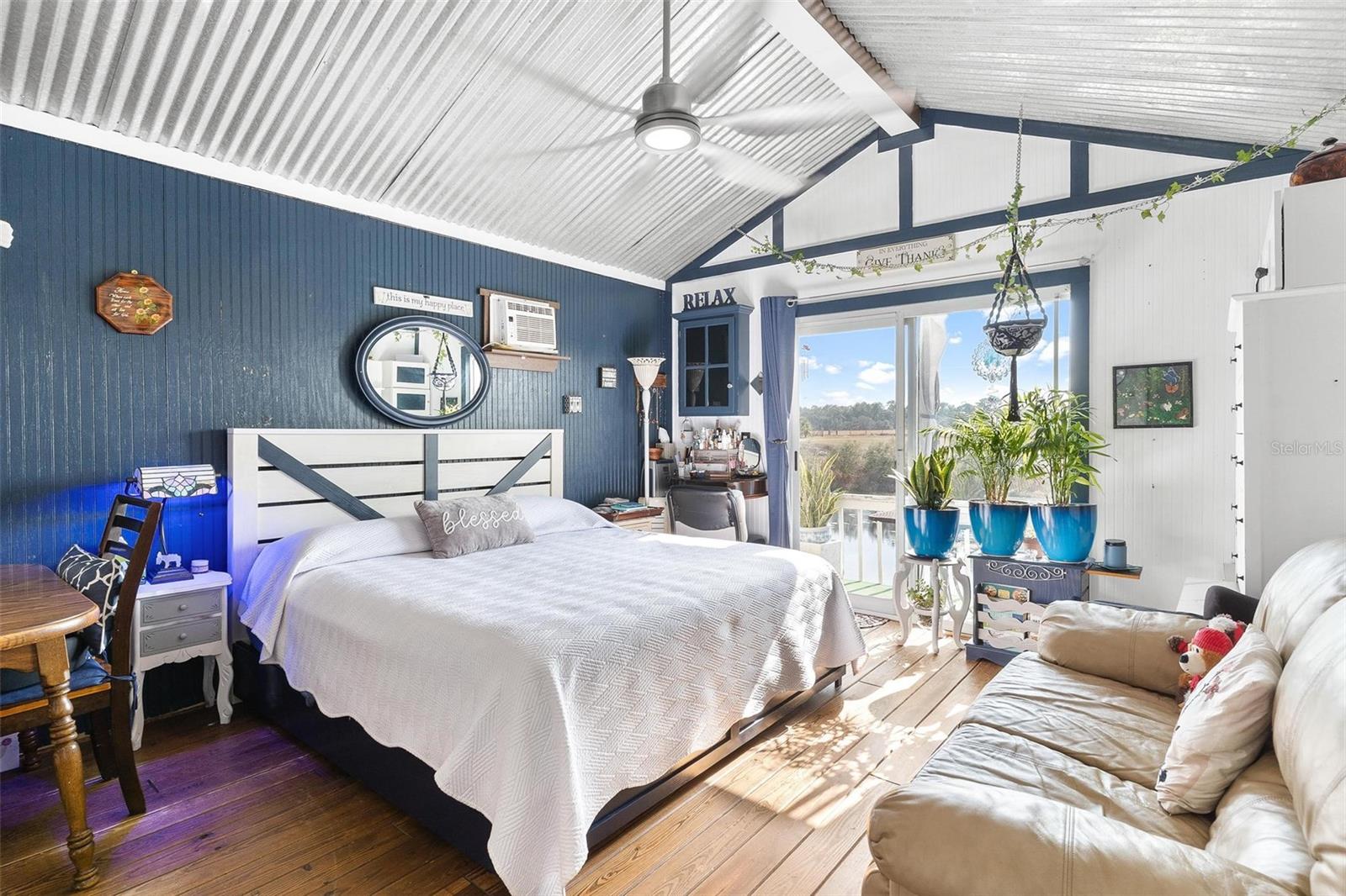 Image 90 of 96 For 39320 Lake Norris Road