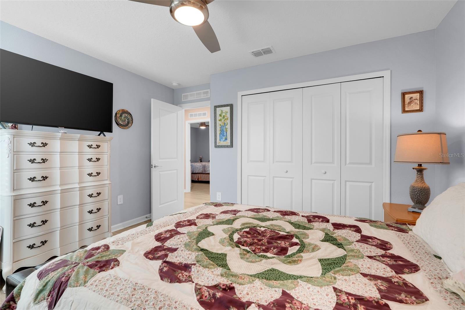 Image 47 of 57 For 3085 Armstrong Avenue