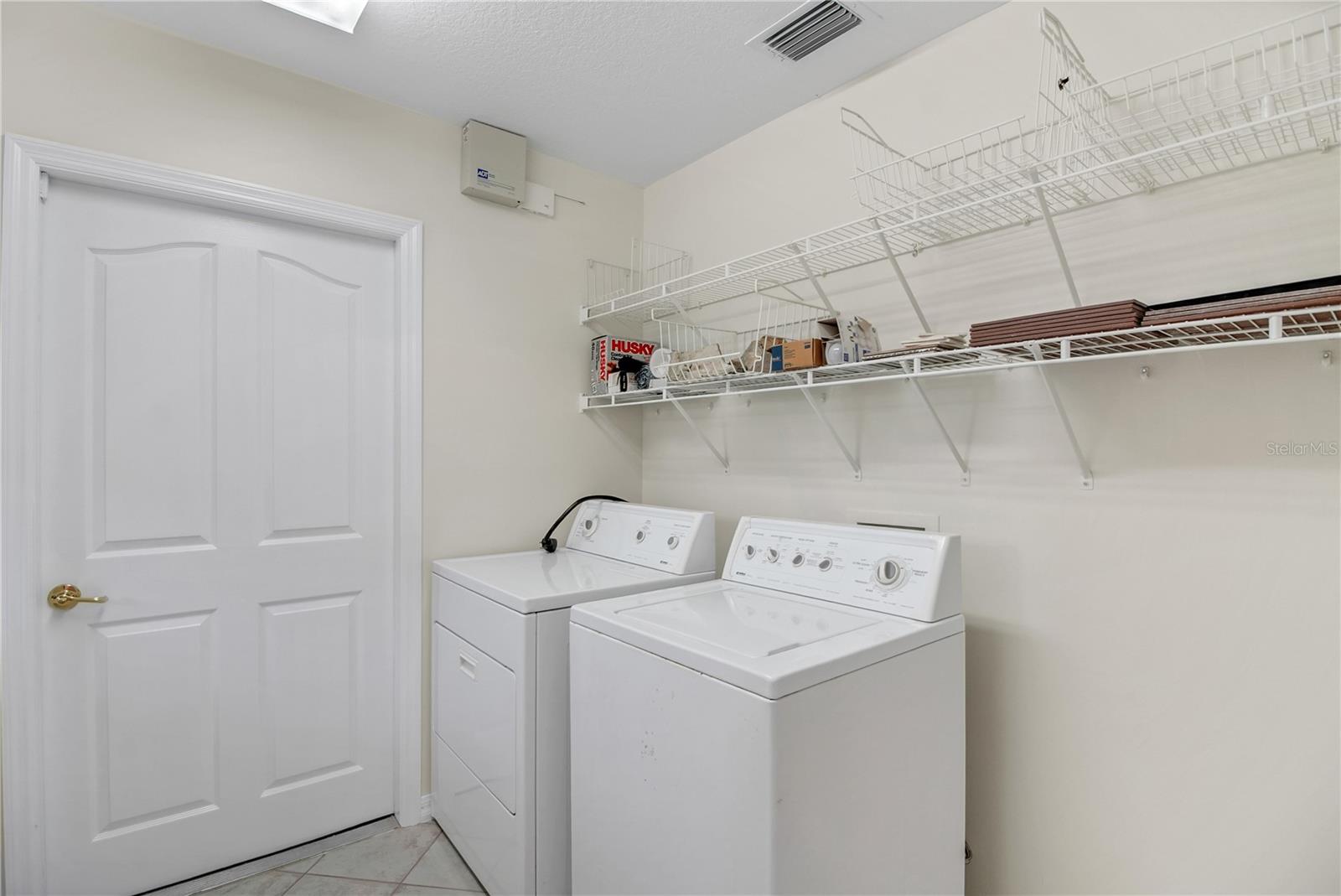 Image 40 of 51 For 119 Chula Vista Avenue