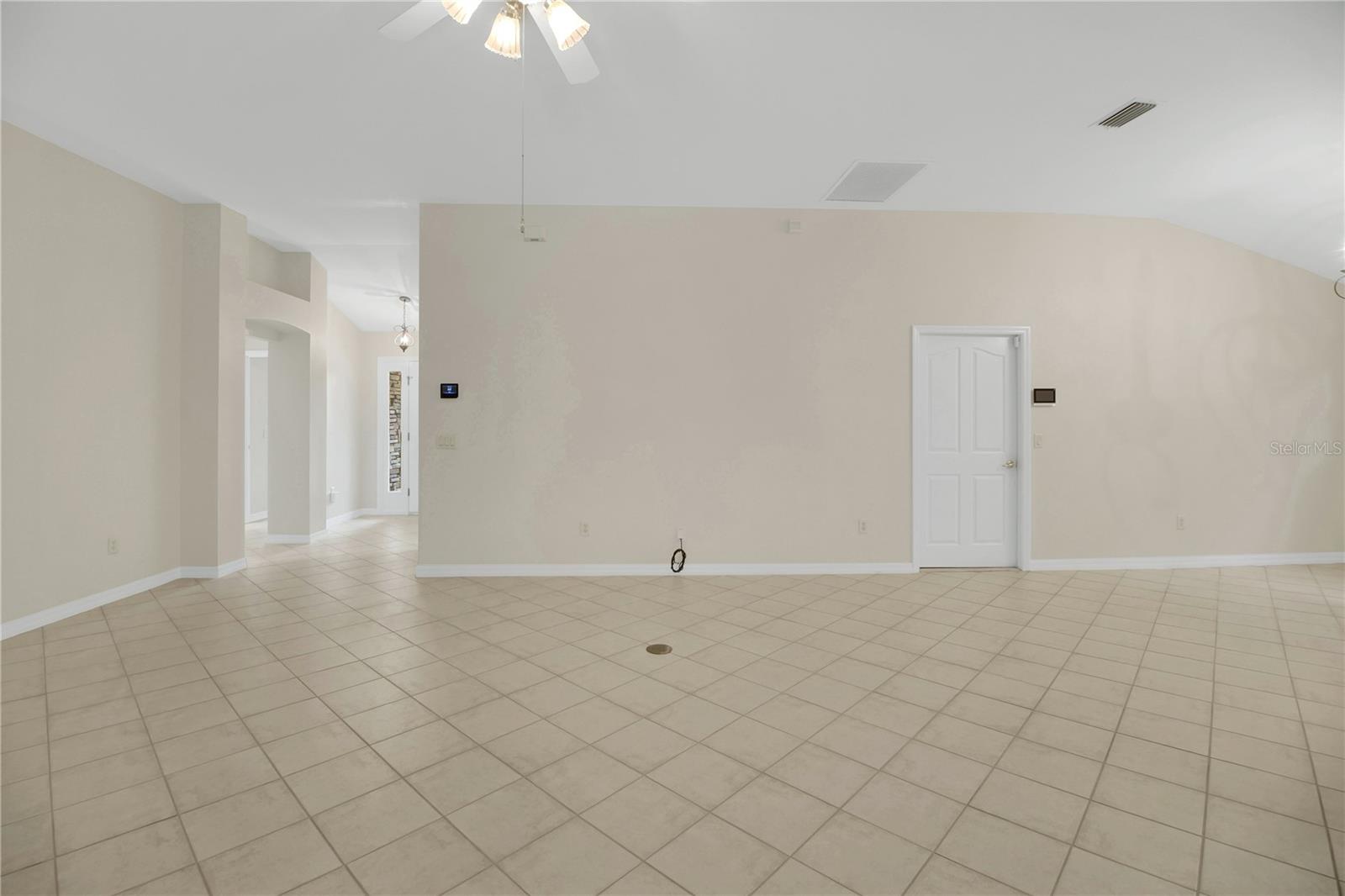 Image 41 of 51 For 119 Chula Vista Avenue