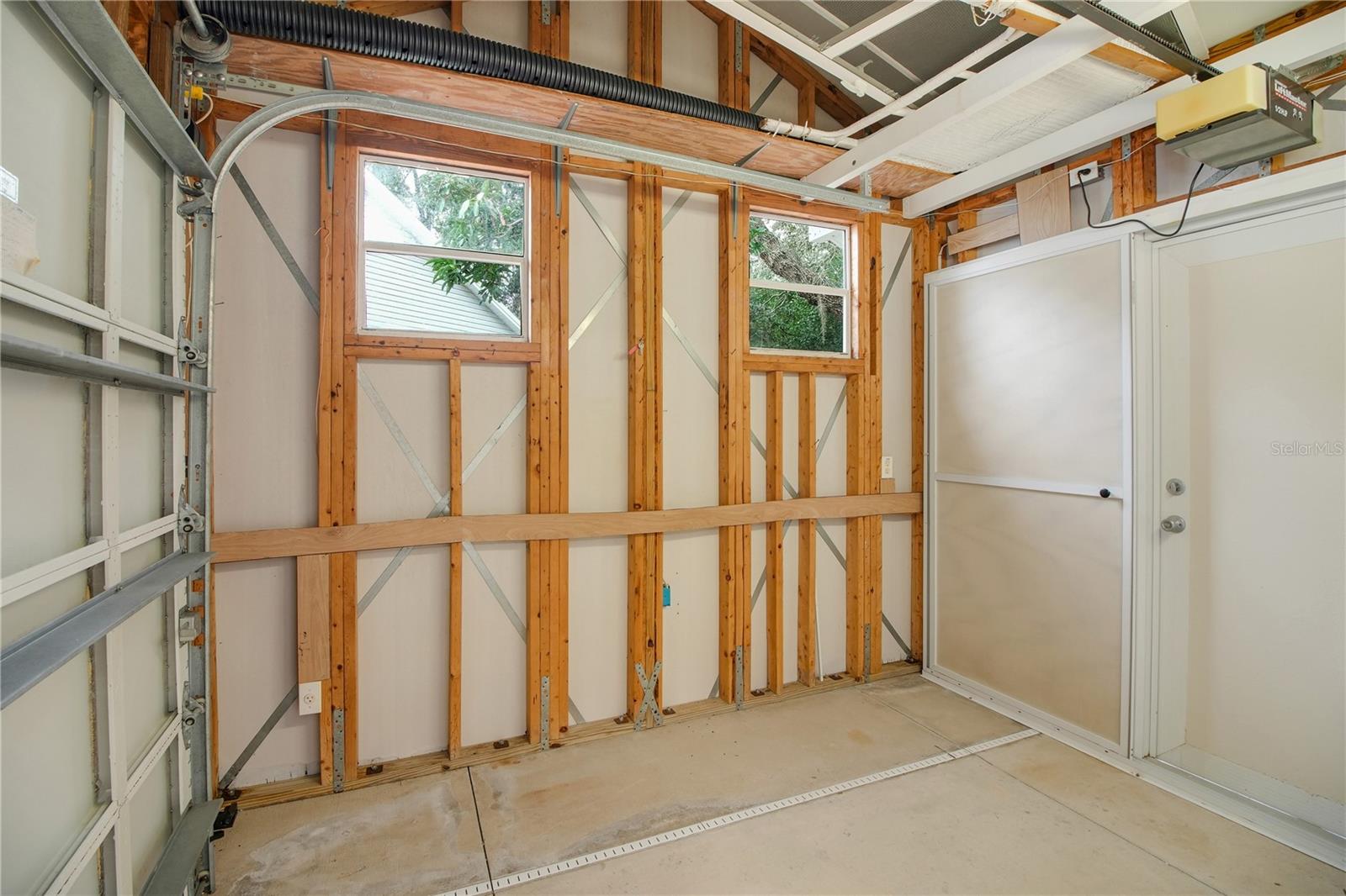 Image 45 of 51 For 119 Chula Vista Avenue