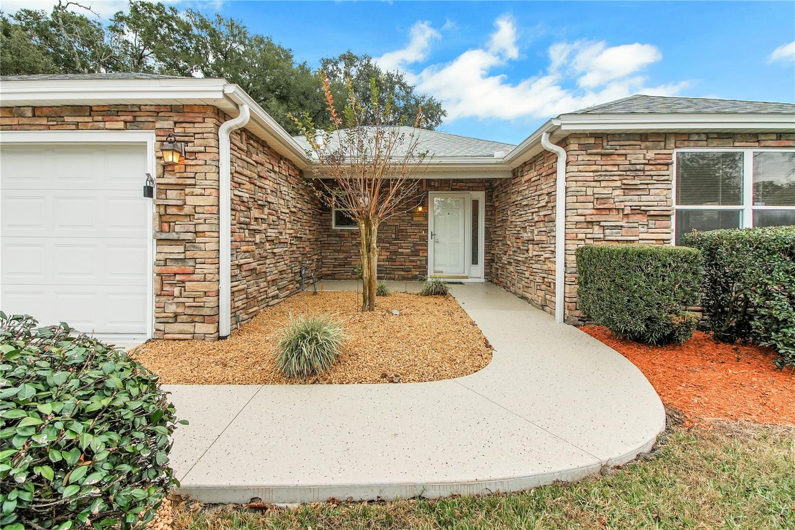 Image 8 of 51 For 119 Chula Vista Avenue