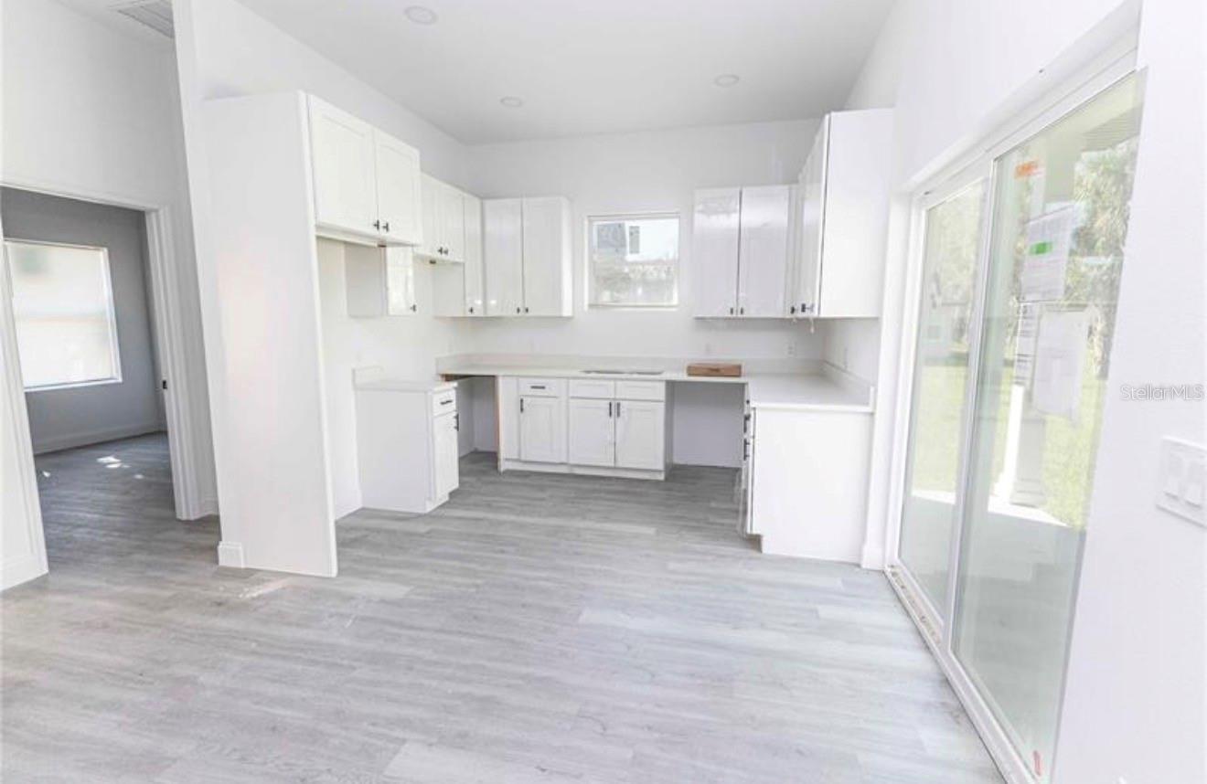 Image 4 of 18 For 2474 Cr 423  Lot 29