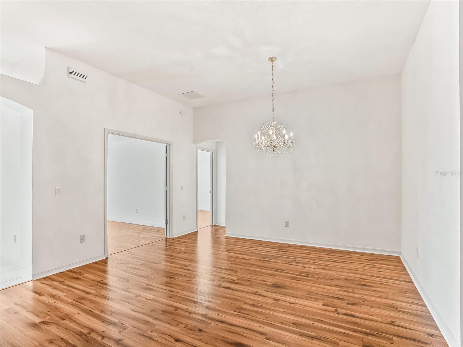 Image 13 of 65 For 8061 167th Hilltop Loop