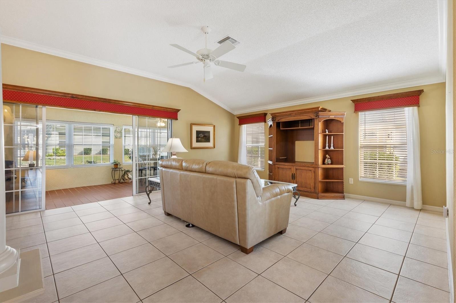 Image 13 of 39 For 3153 Gooding Place