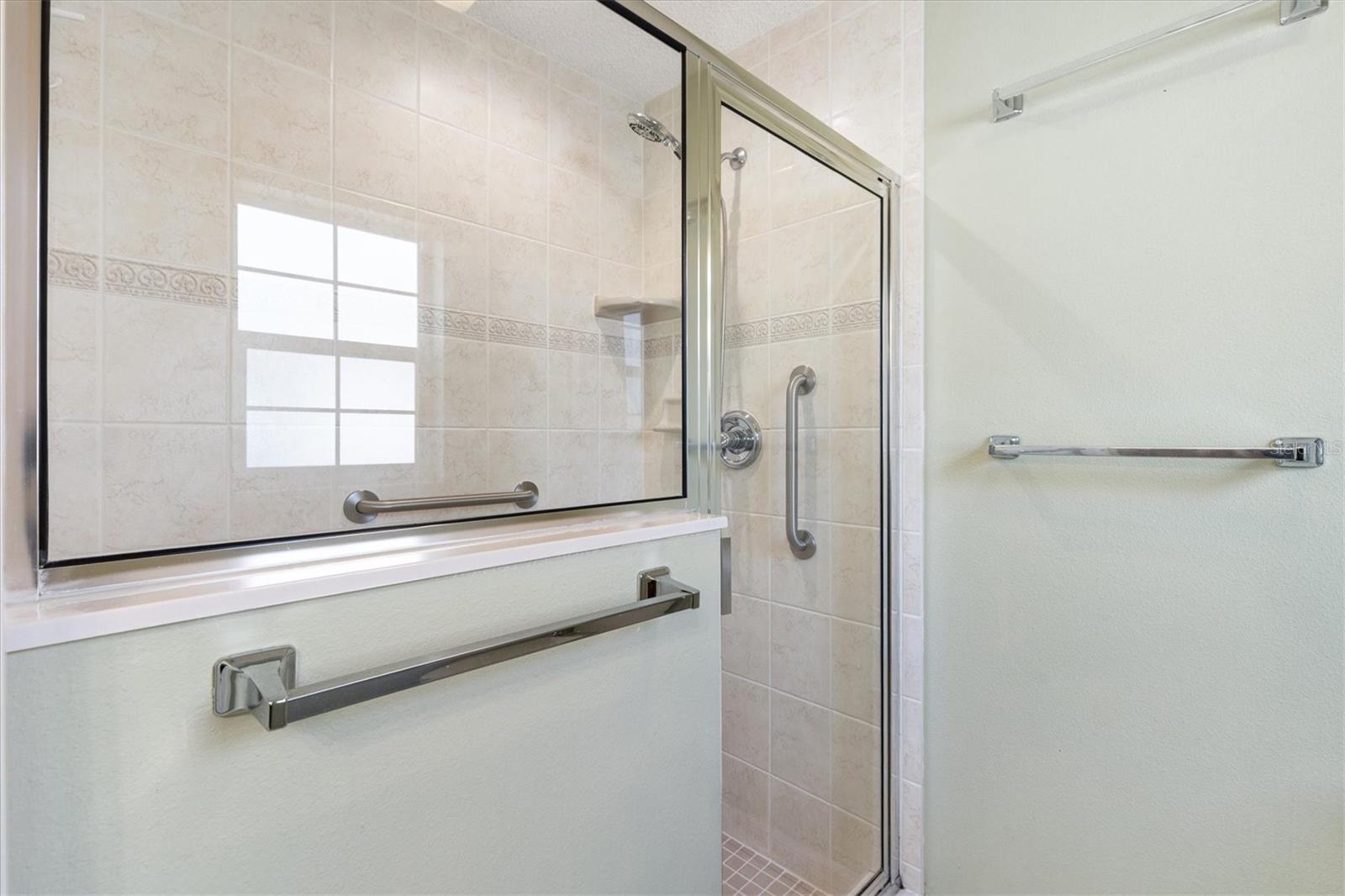 Image 20 of 39 For 3153 Gooding Place