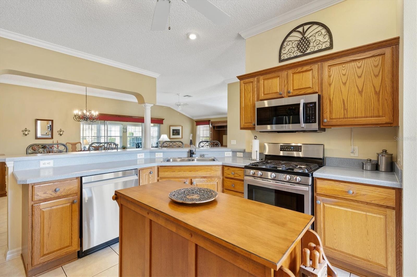 Image 8 of 39 For 3153 Gooding Place