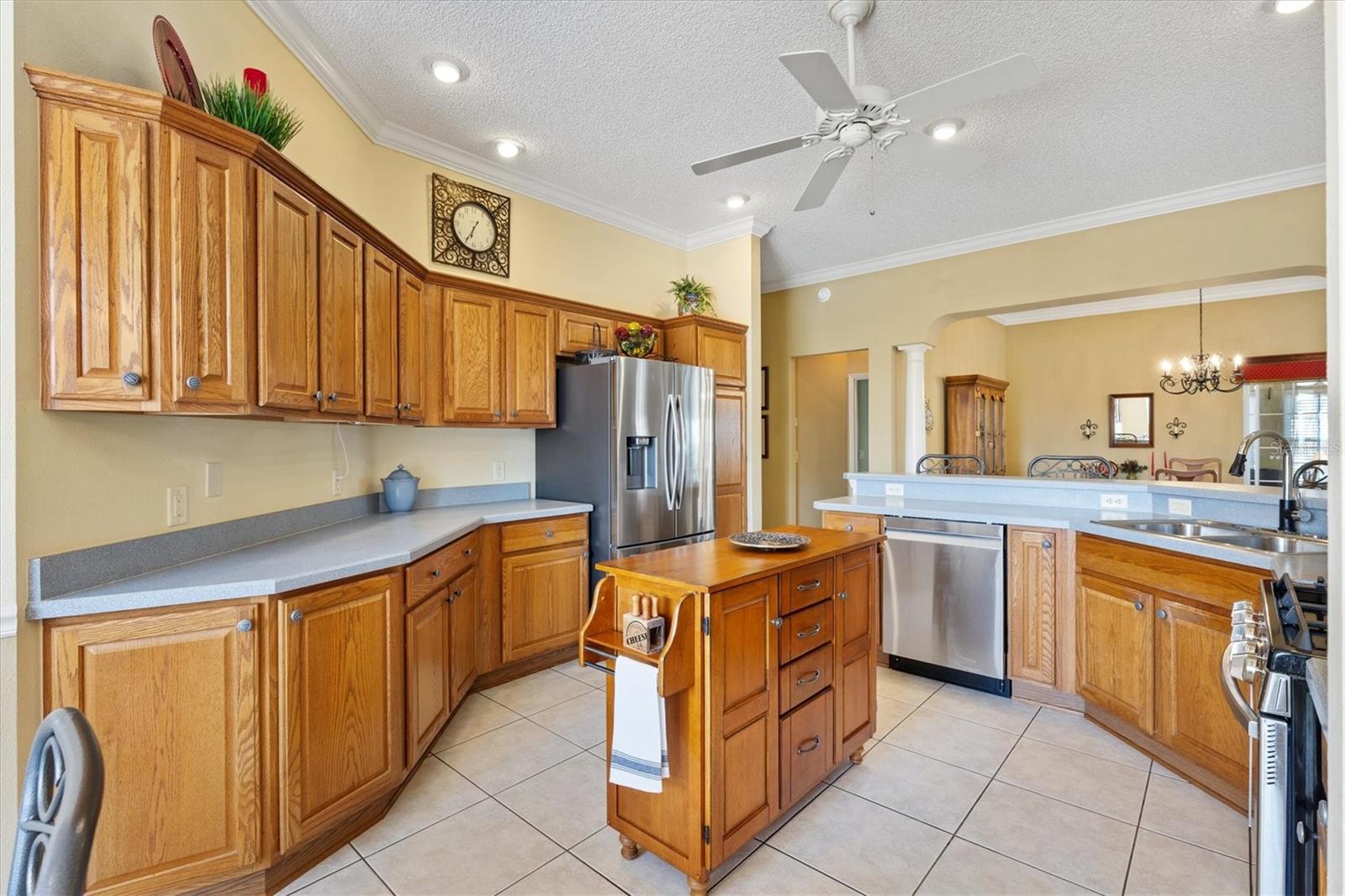 Image 9 of 39 For 3153 Gooding Place