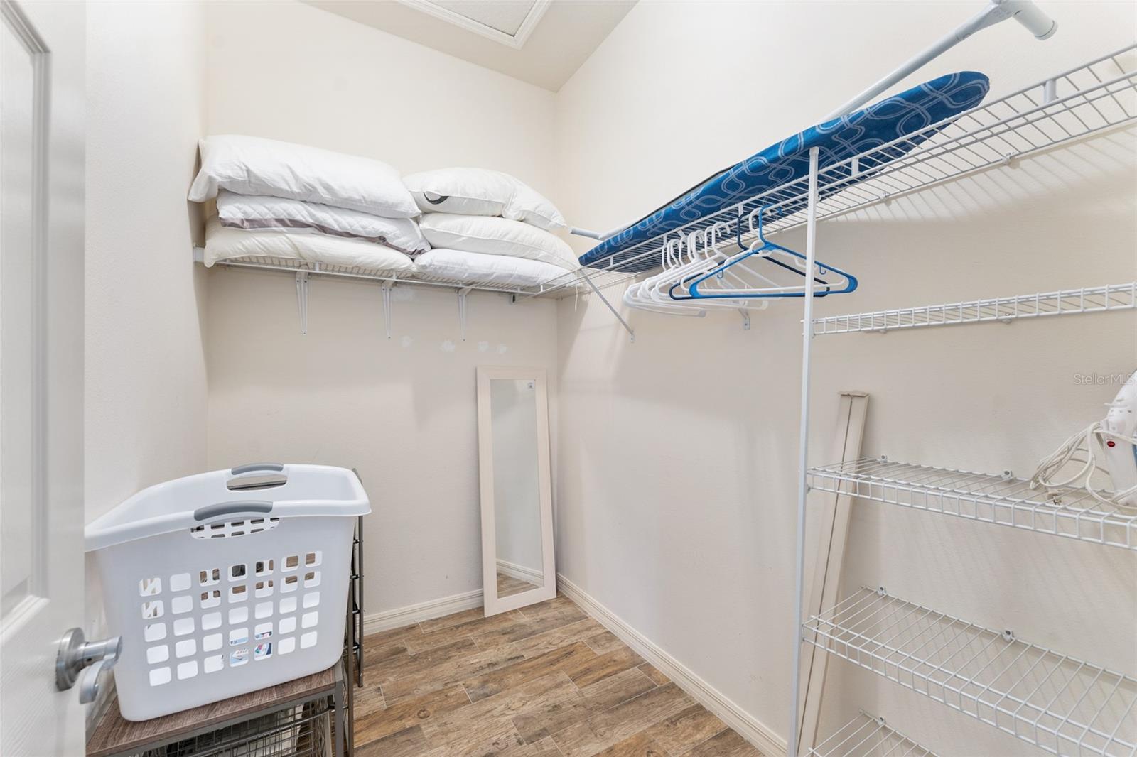 Image 31 of 71 For 1131 Southern Sun Drive