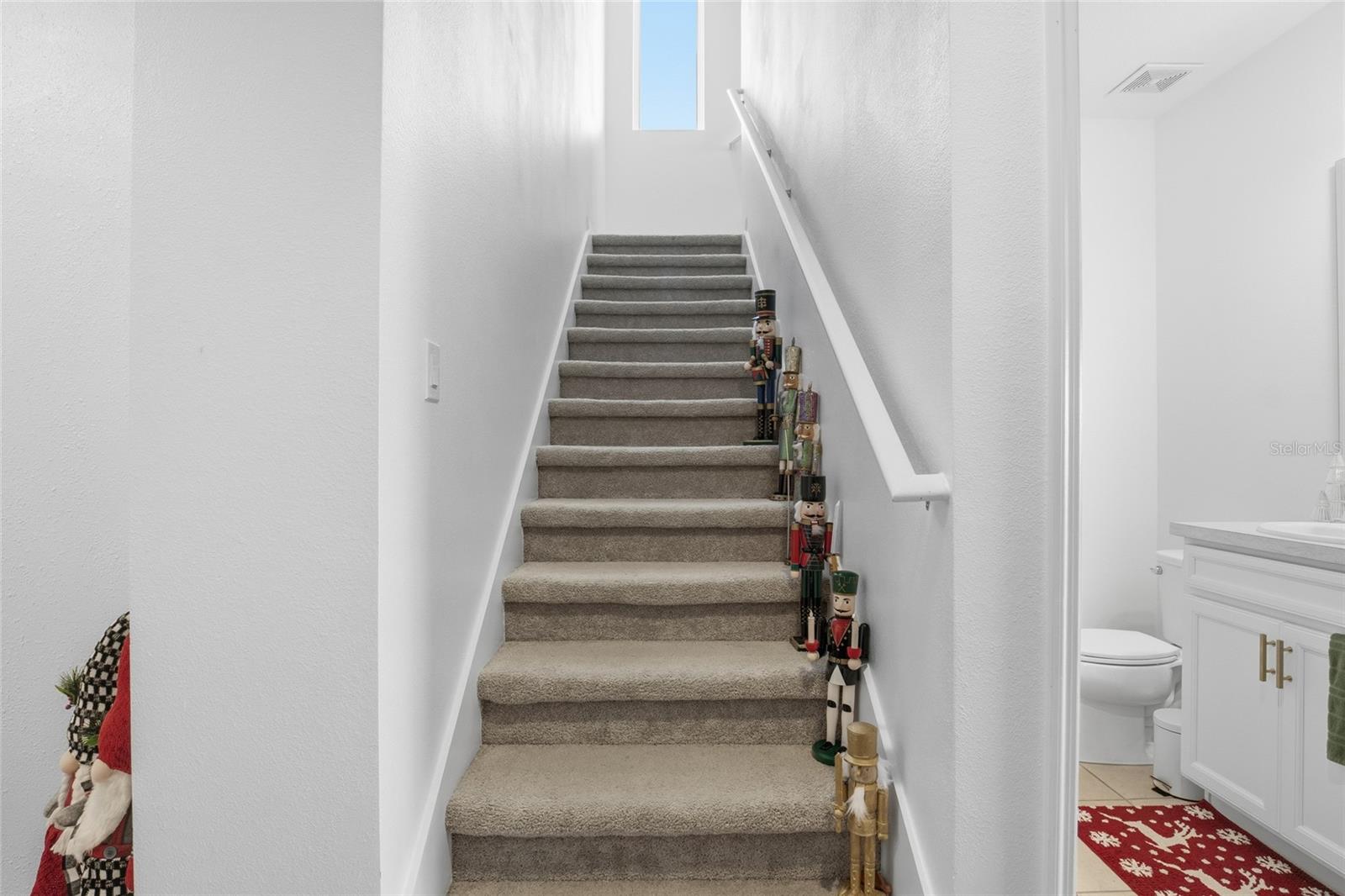 Image 16 of 49 For 151 Maravilla Way