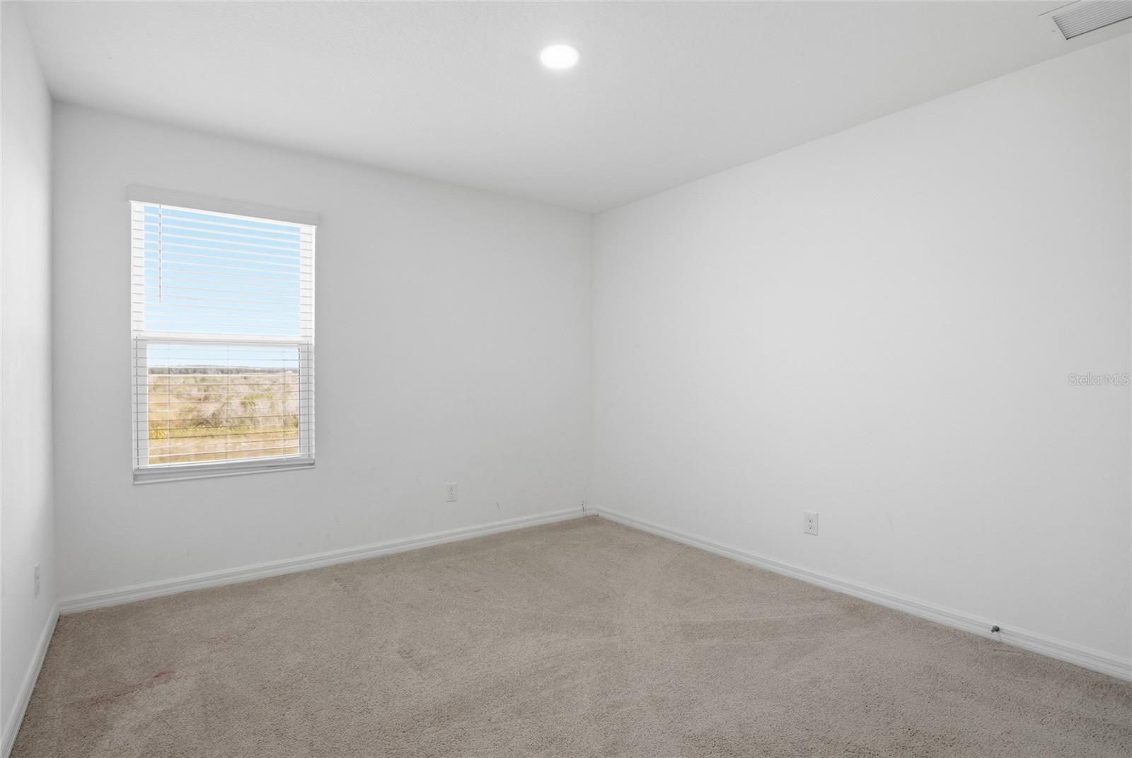 Image 19 of 49 For 151 Maravilla Way