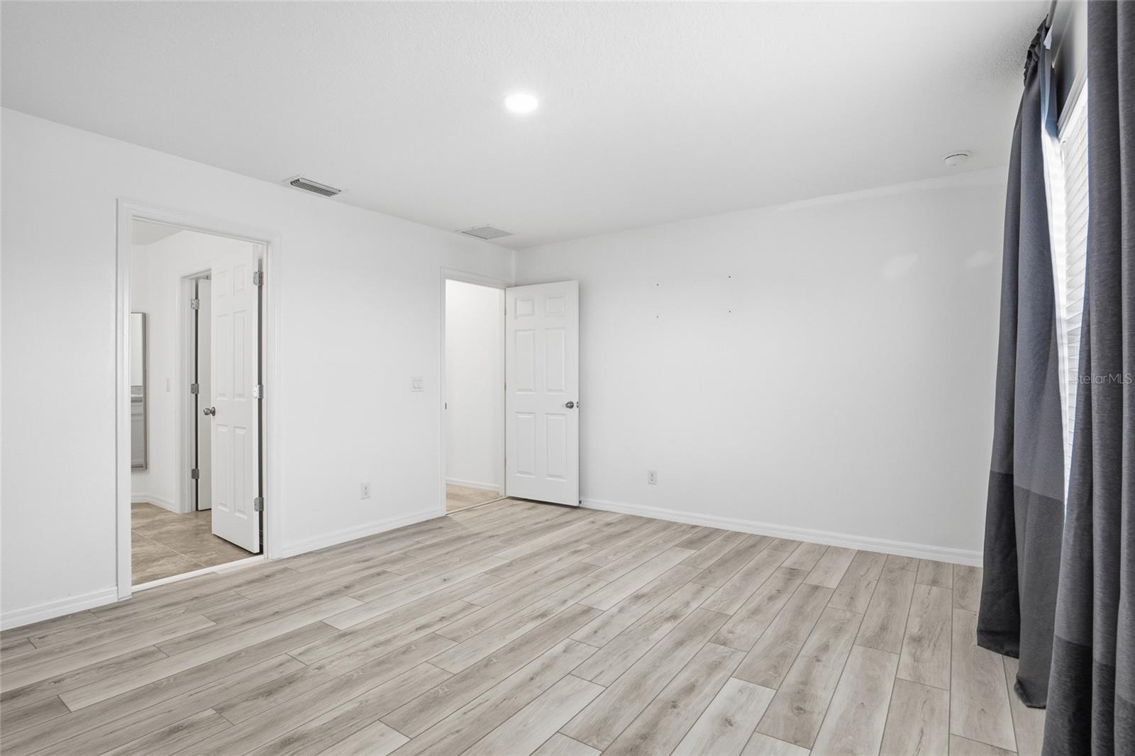 Image 21 of 49 For 151 Maravilla Way