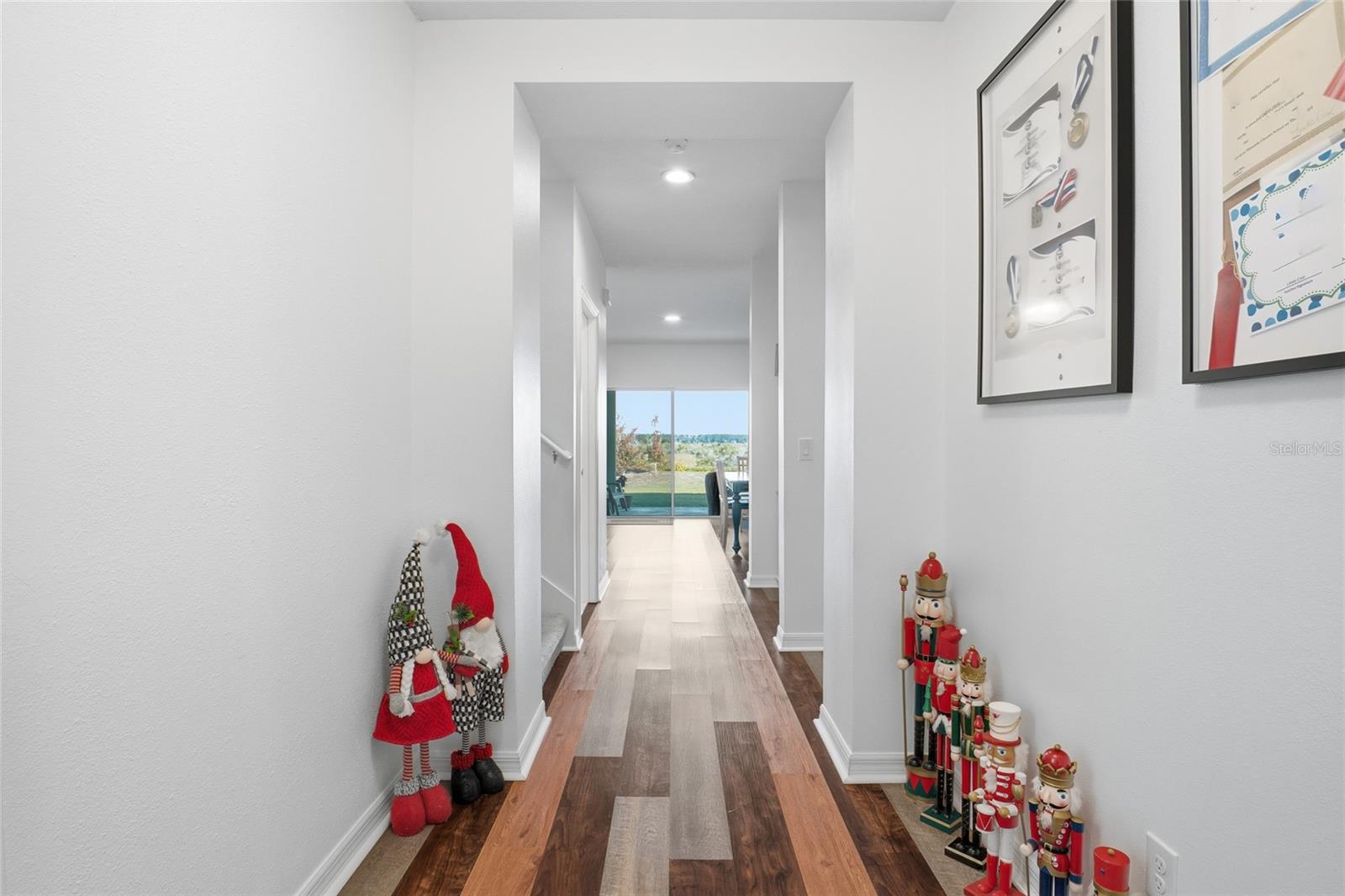 Image 4 of 49 For 151 Maravilla Way