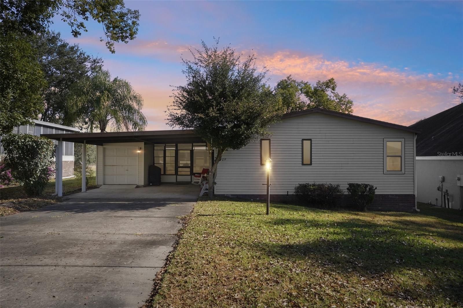 Details for 1409 Torrey Pines Drive, THE VILLAGES, FL 32159