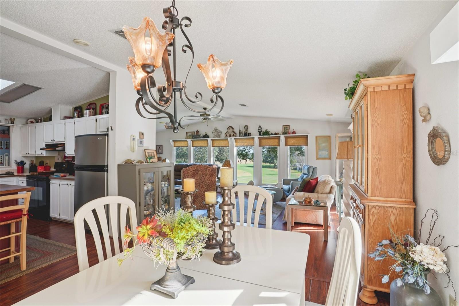 Image 27 of 45 For 1409 Torrey Pines Drive