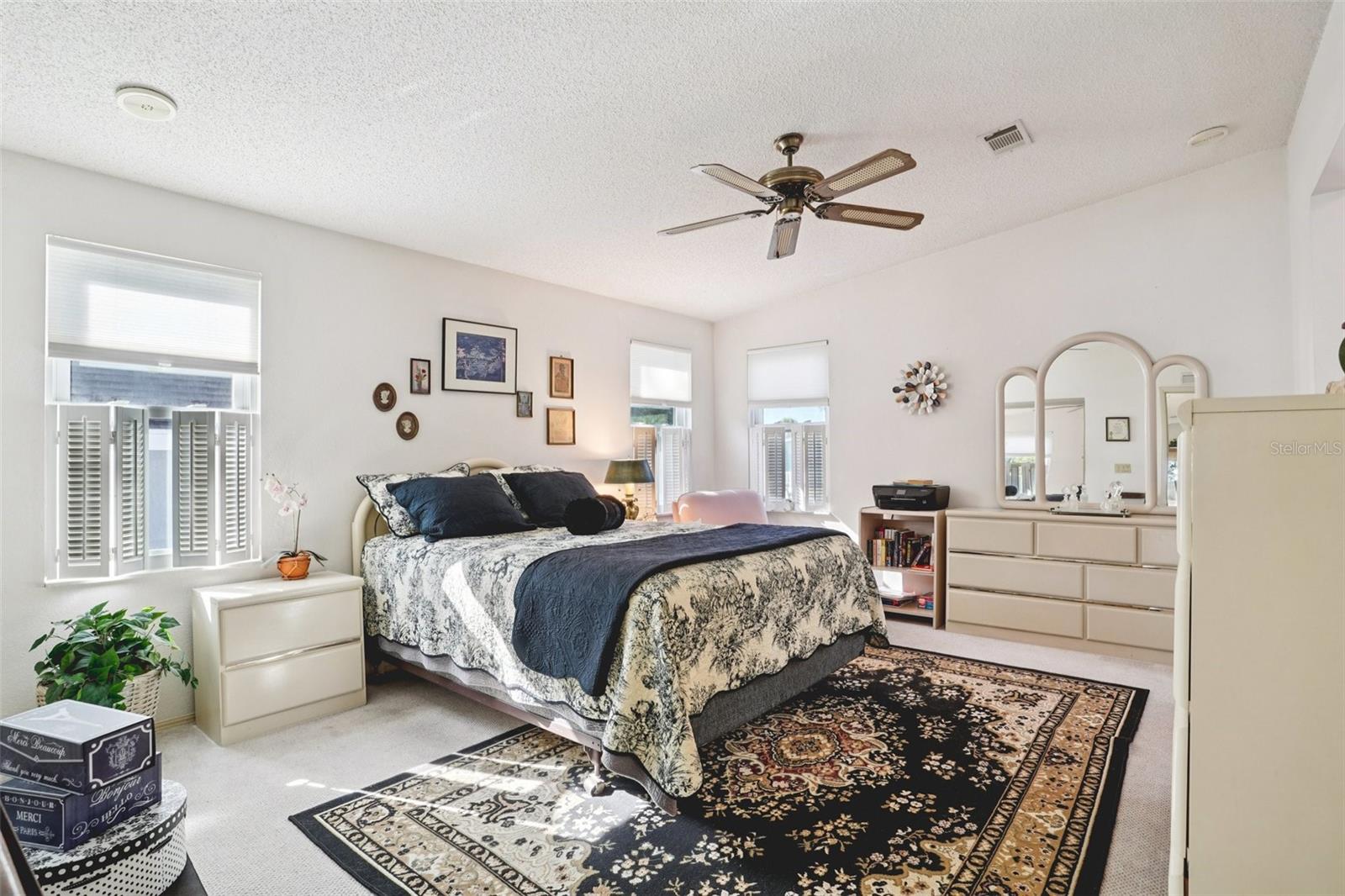 Image 33 of 45 For 1409 Torrey Pines Drive