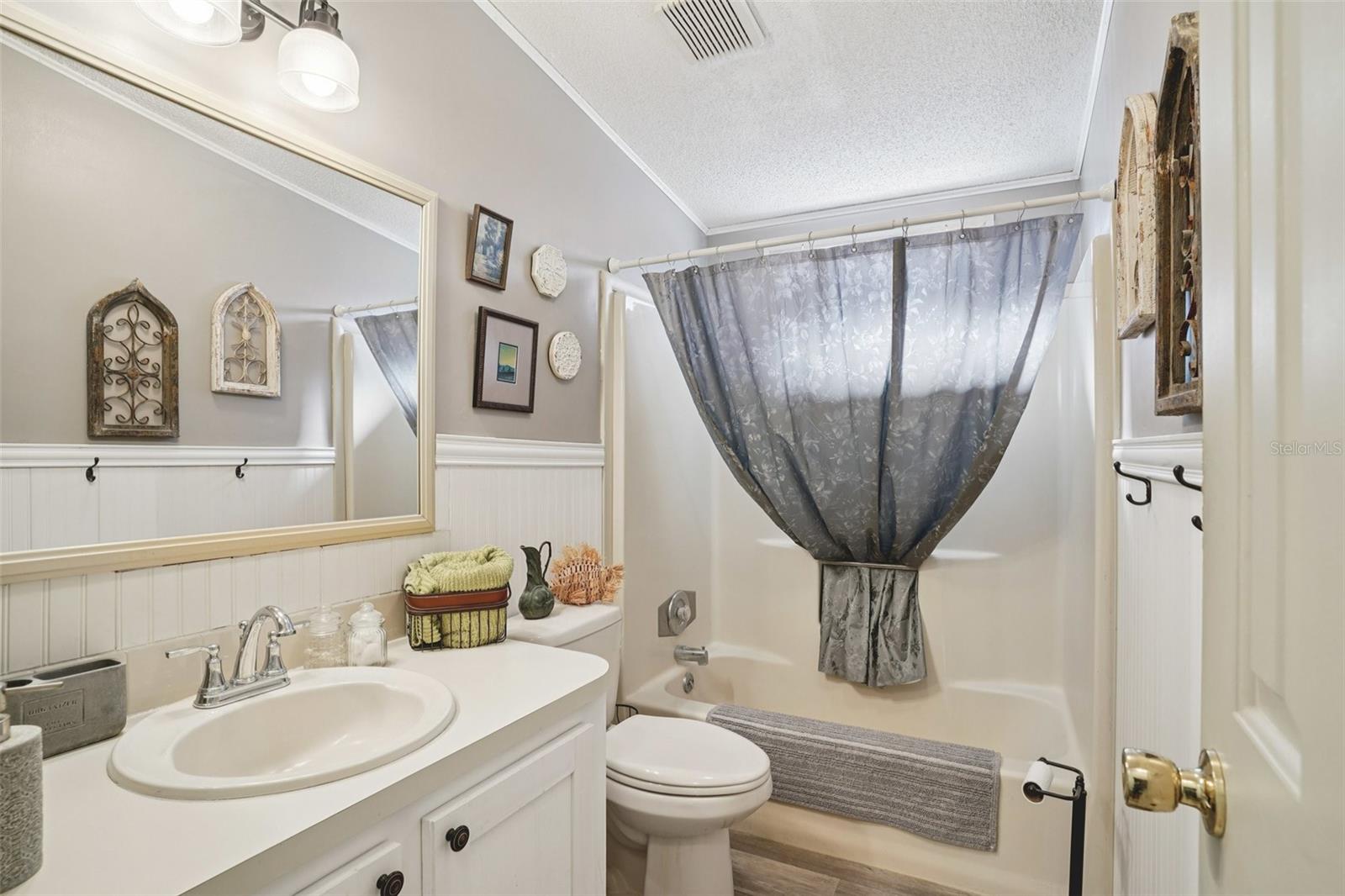 Image 41 of 45 For 1409 Torrey Pines Drive