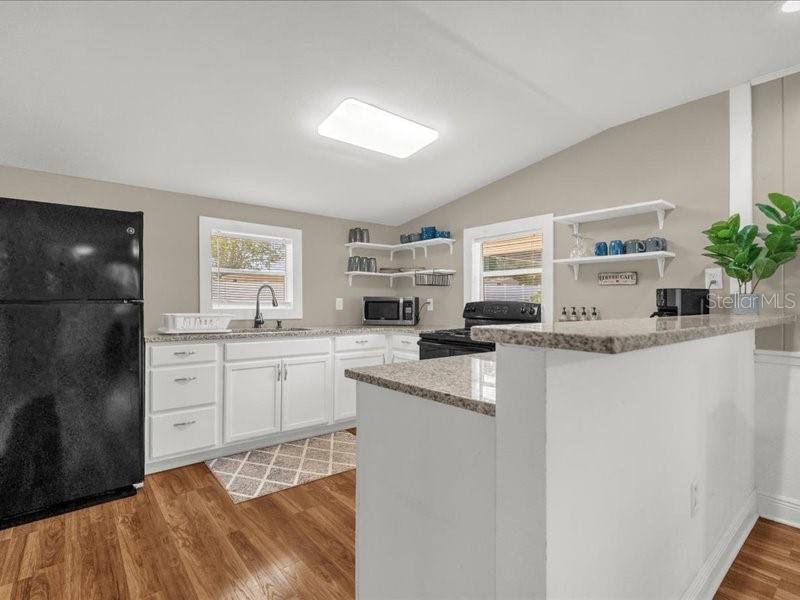 Image 9 of 24 For 1214 Caroline Street