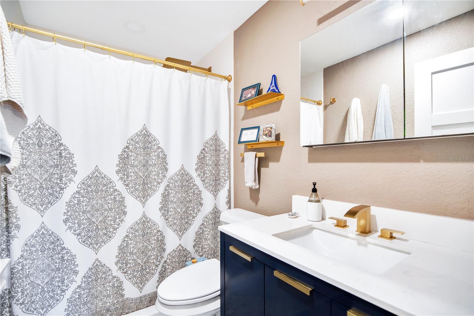 Image 11 of 24 For 2529 El Portal Avenue