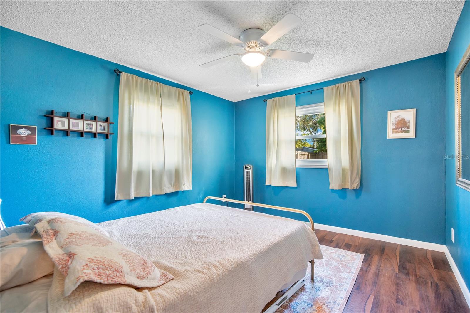 Image 15 of 24 For 2529 El Portal Avenue