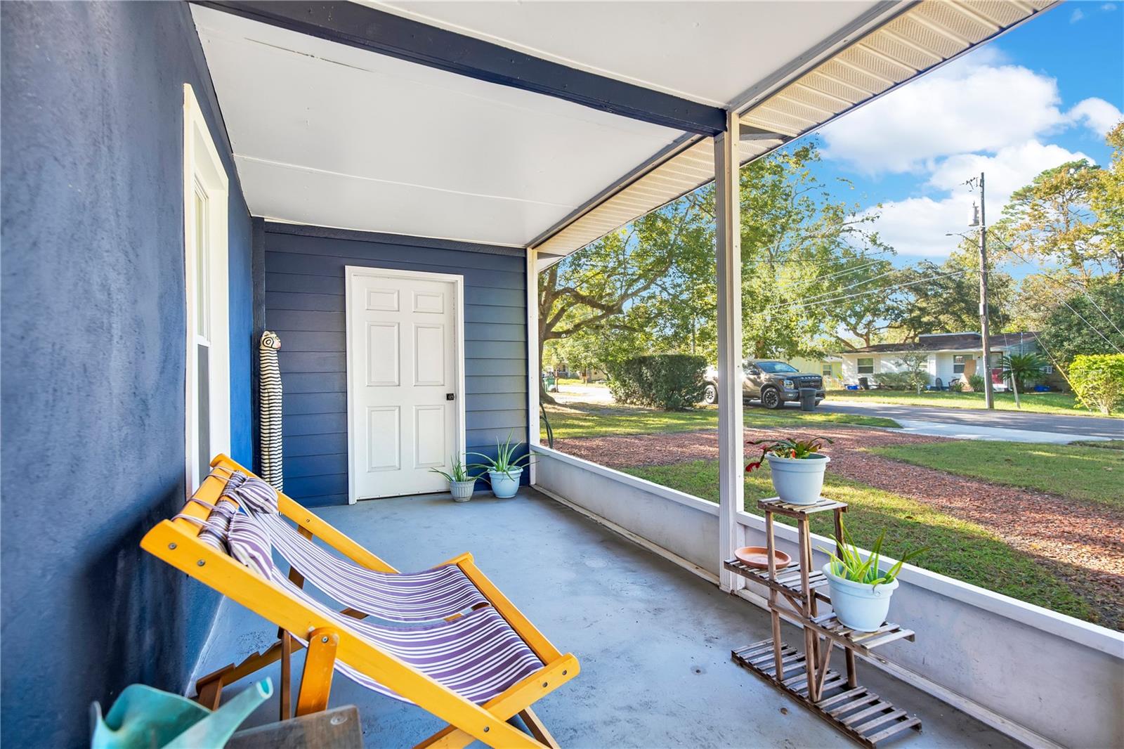 Image 3 of 24 For 2529 El Portal Avenue