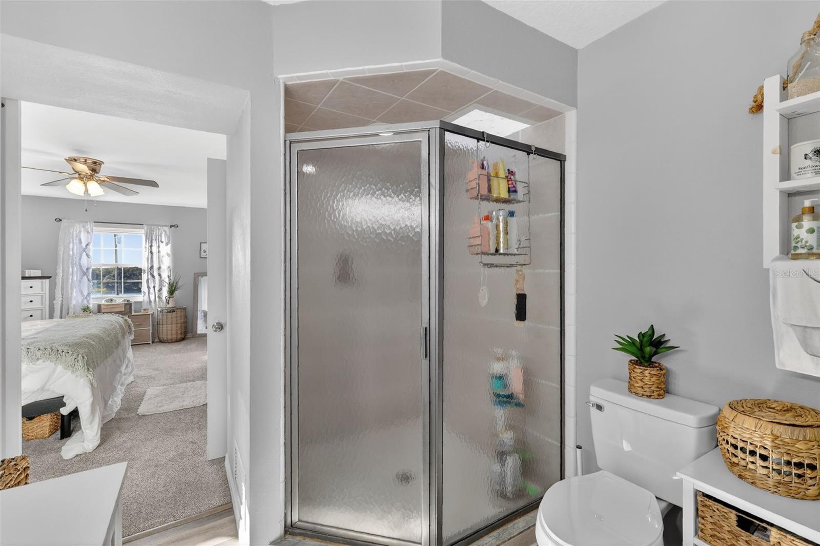 Image 23 of 44 For 1101 Country Club Road