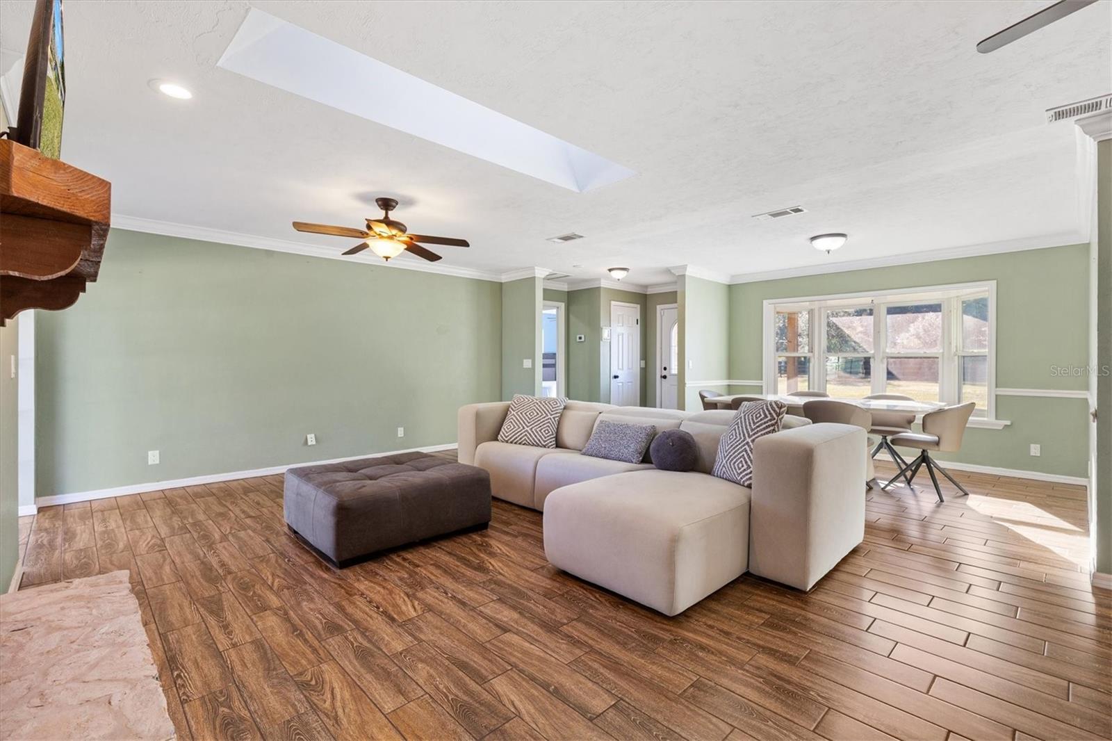 Image 10 of 38 For 2405 157th Lane Road