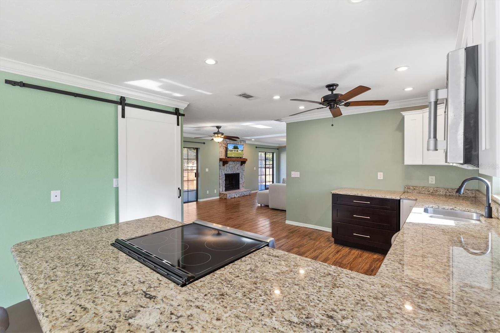 Image 17 of 38 For 2405 157th Lane Road