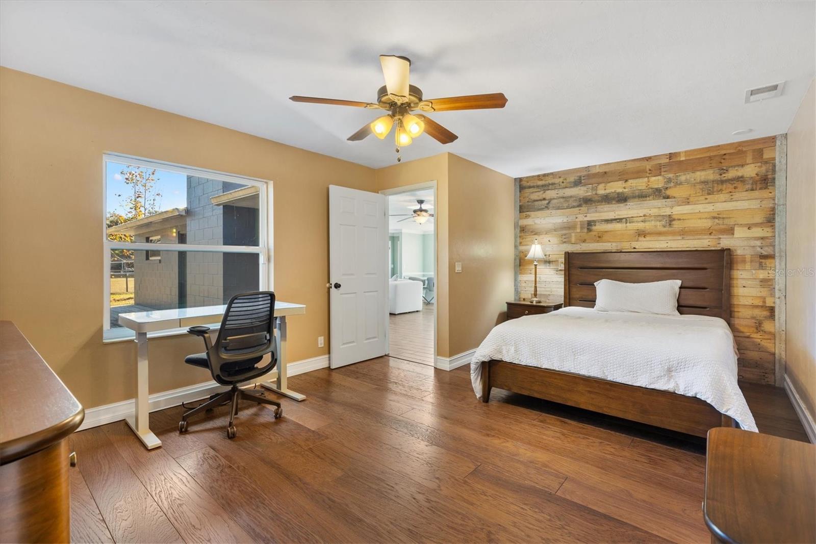 Image 21 of 38 For 2405 157th Lane Road