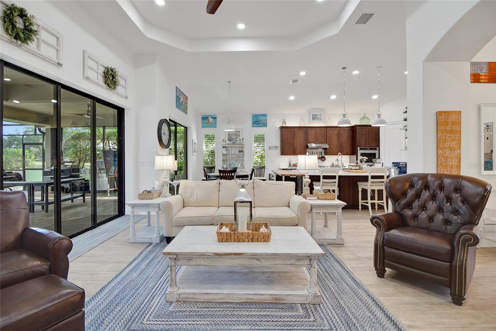 Image 15 of 83 For 5084 Greens Drive