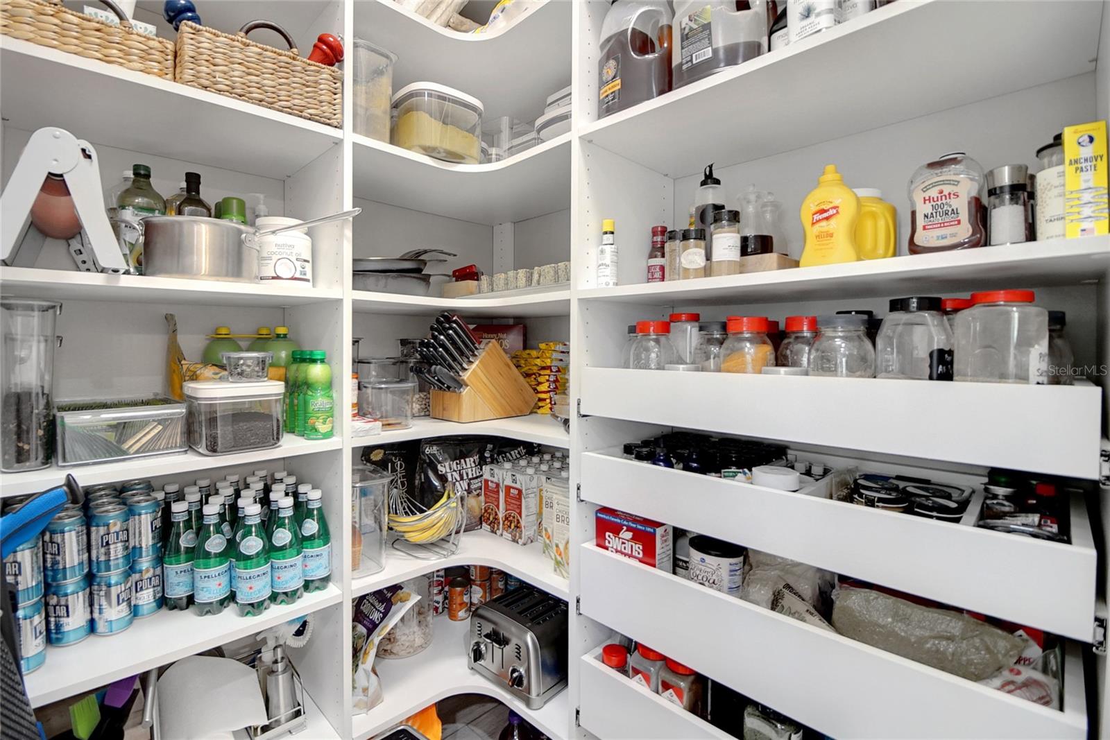 Image 24 of 83 For 5084 Greens Drive