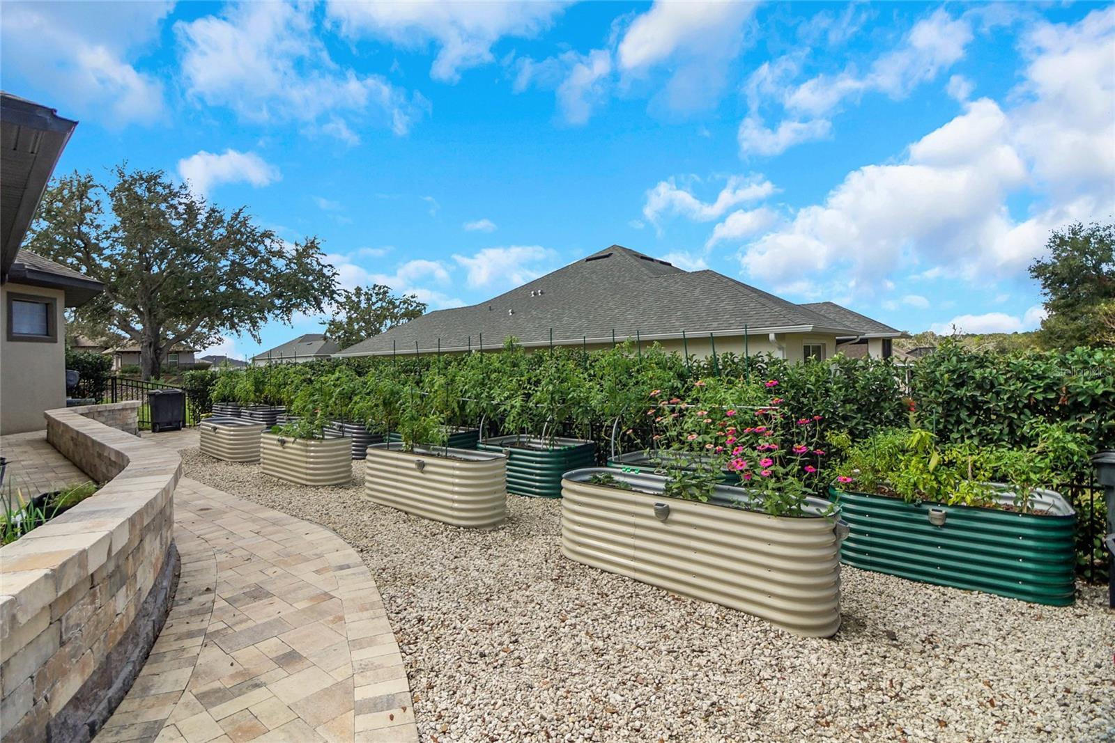 Image 36 of 83 For 5084 Greens Drive