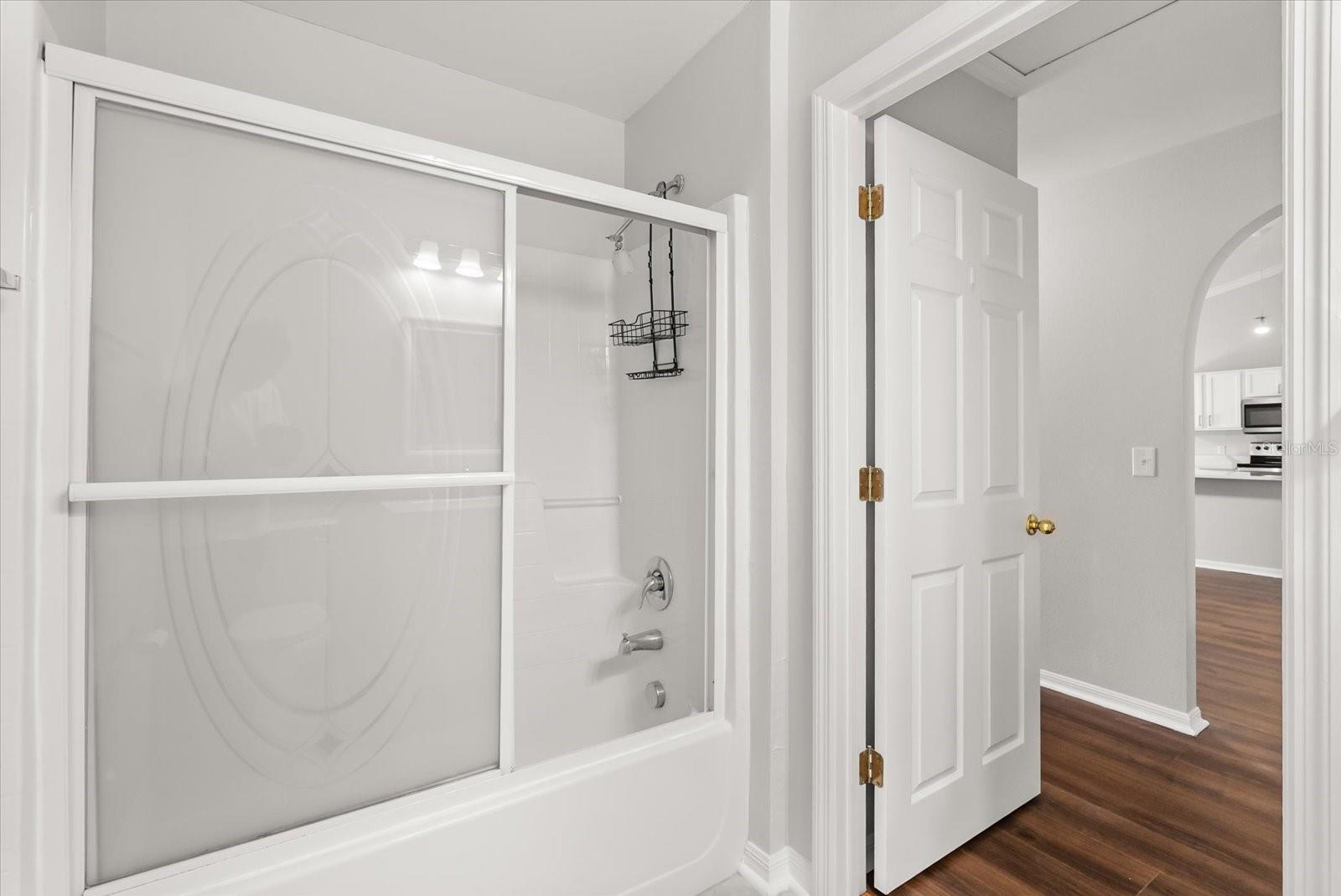 Image 21 of 29 For 116 Timbercreek Pines Circle