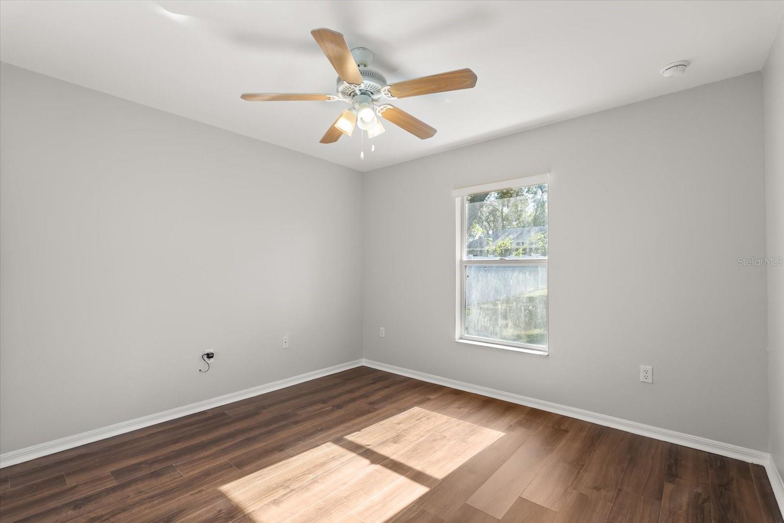 Image 22 of 29 For 116 Timbercreek Pines Circle