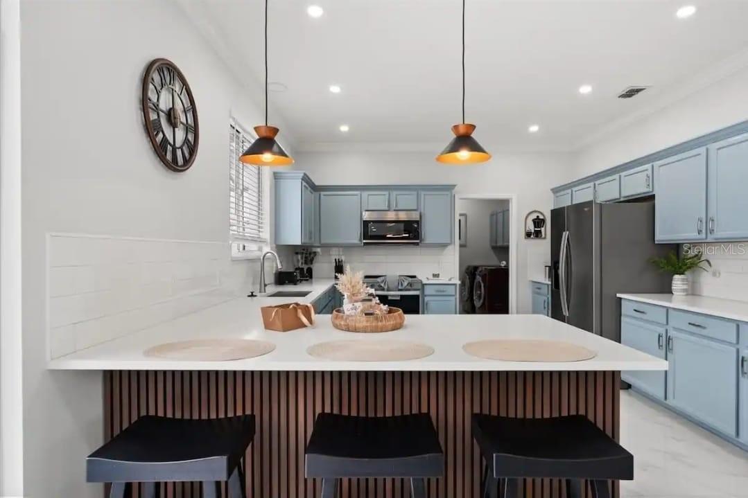 Image 2 of 51 For 117 Forest View Court