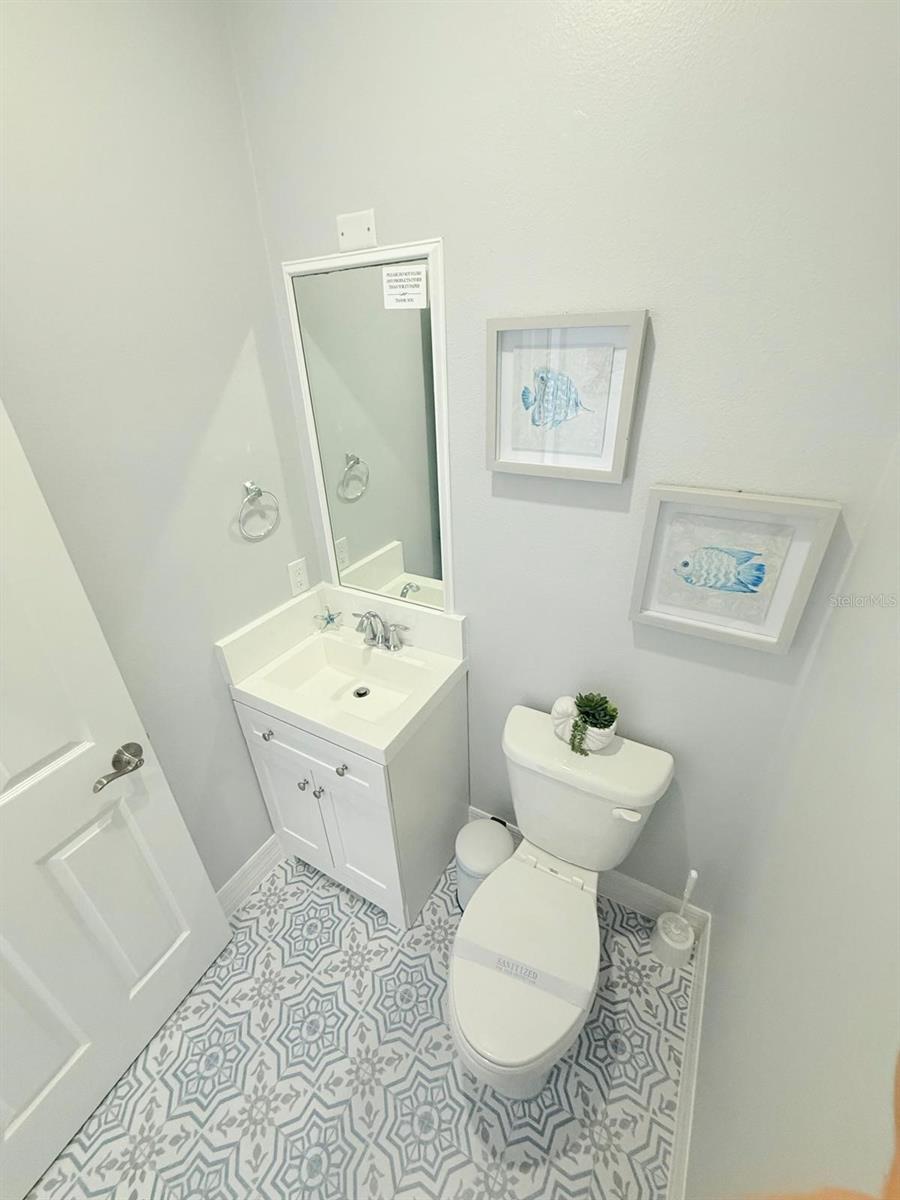 Image 42 of 51 For 117 Forest View Court