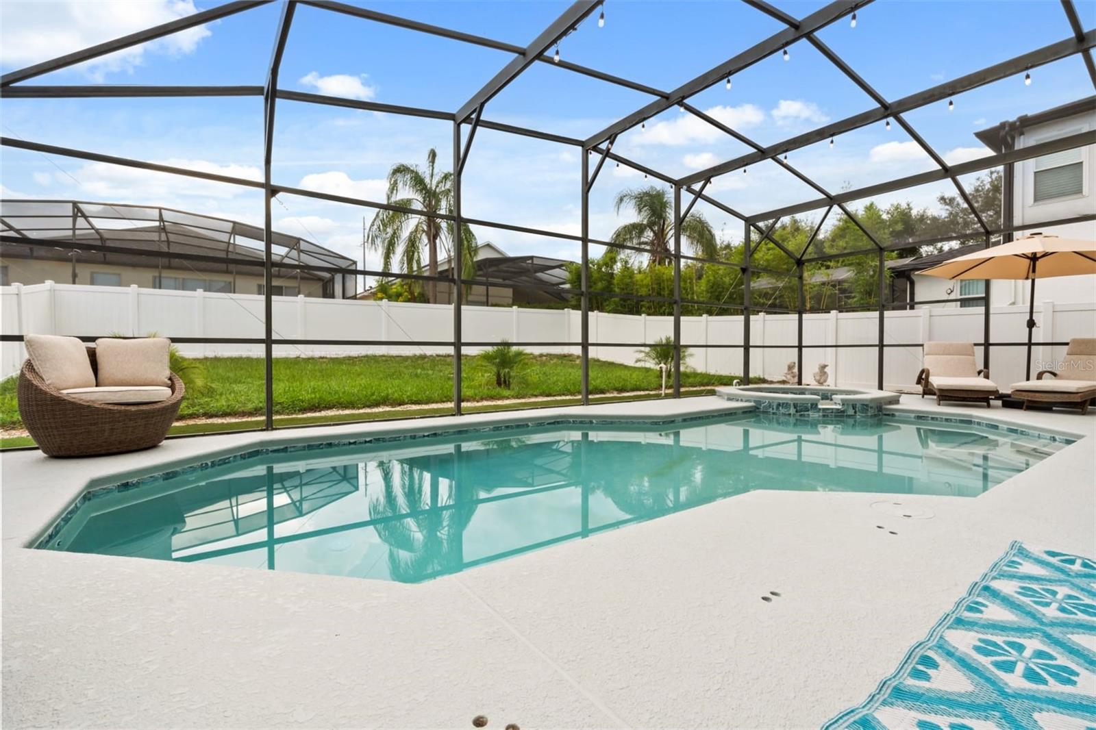 Image 44 of 51 For 117 Forest View Court