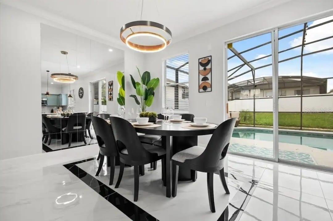 Image 8 of 51 For 117 Forest View Court