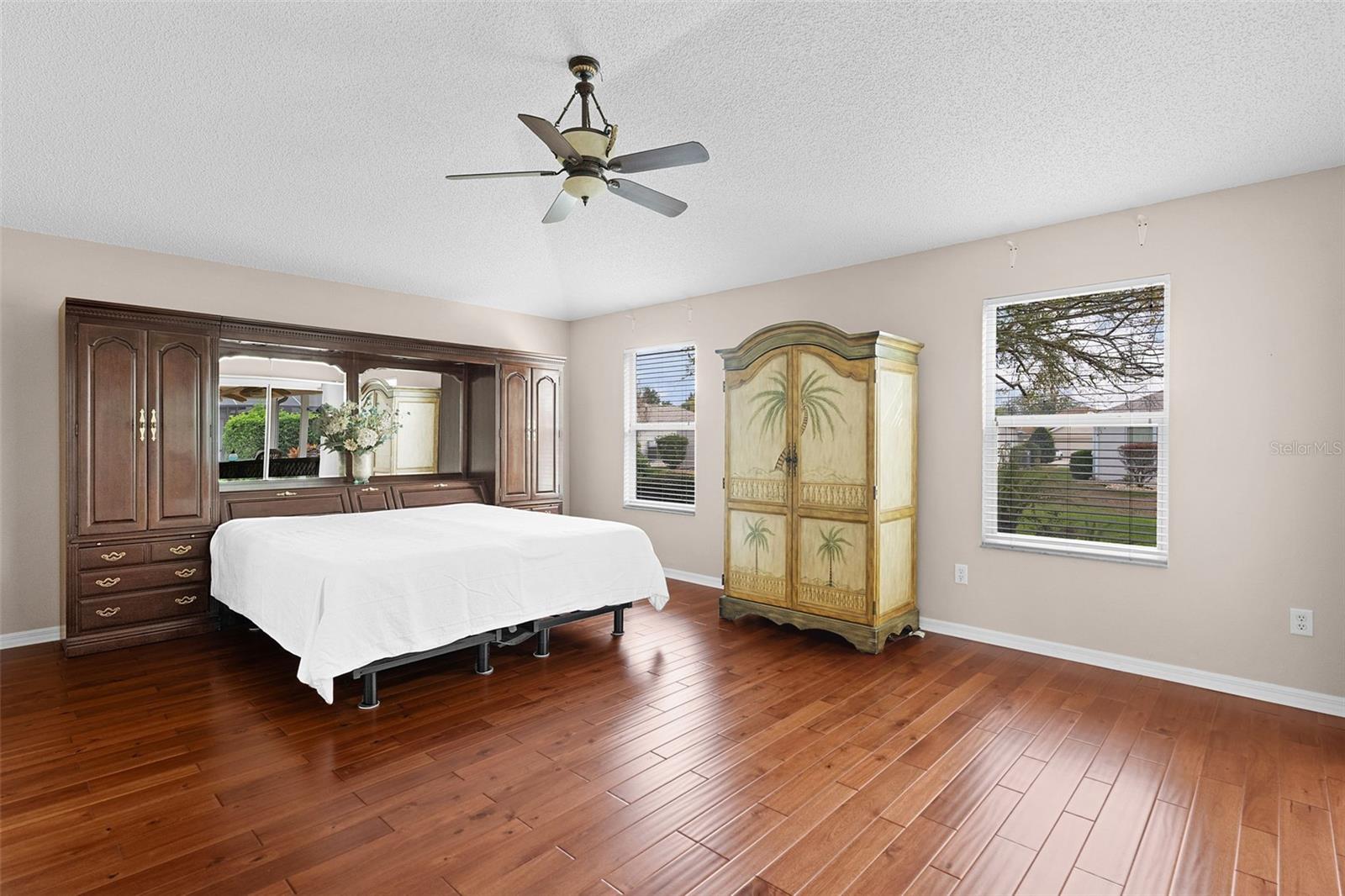 Image 22 of 53 For 17337 80th Turnbull Court