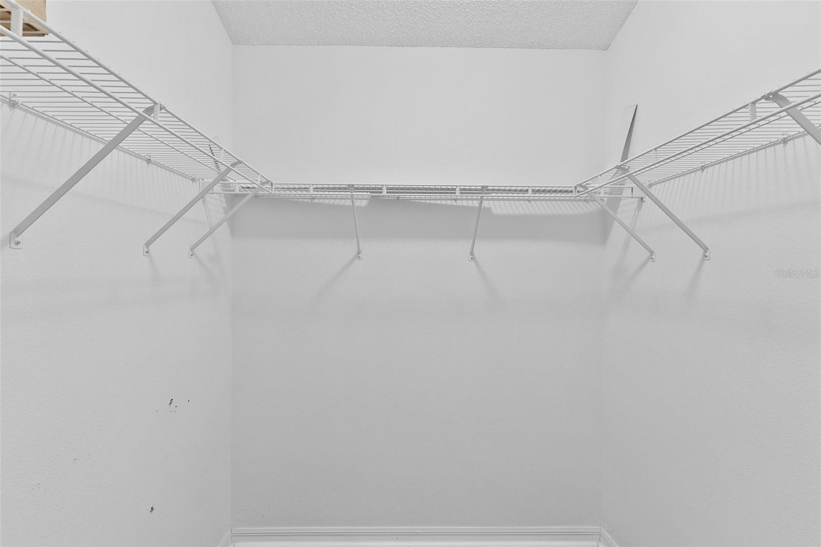 Image 25 of 53 For 17337 80th Turnbull Court