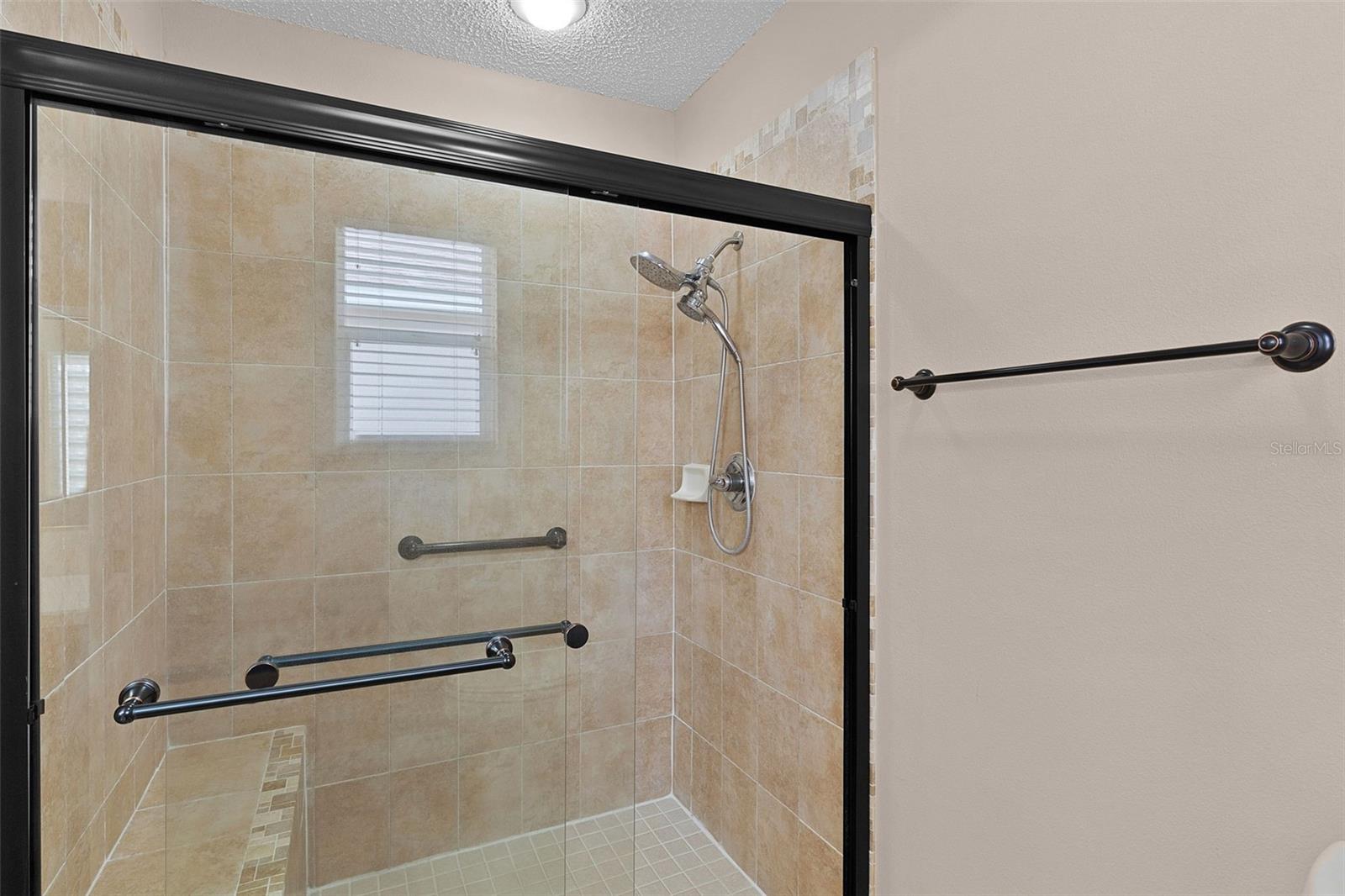 Image 28 of 53 For 17337 80th Turnbull Court