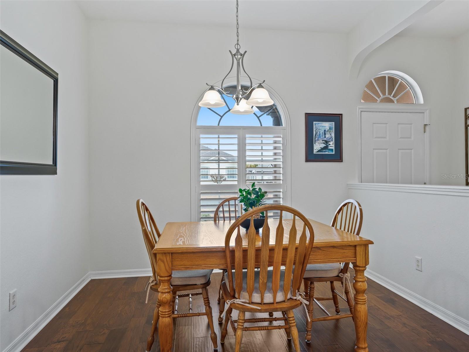 Image 13 of 81 For 17572 121st Circle