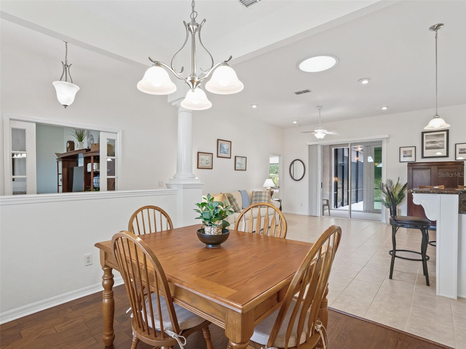 Image 14 of 81 For 17572 121st Circle