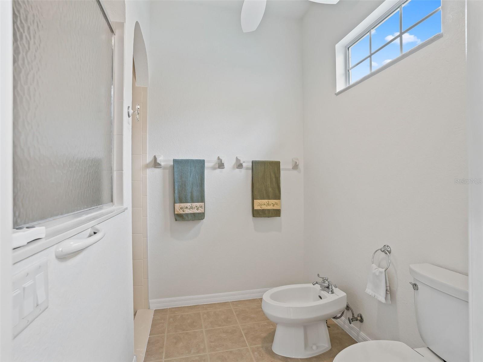 Image 33 of 81 For 17572 121st Circle