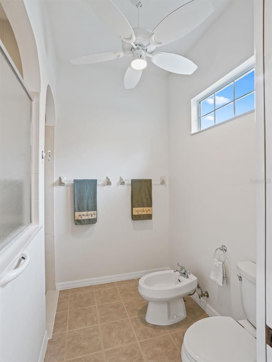 Image 34 of 81 For 17572 121st Circle