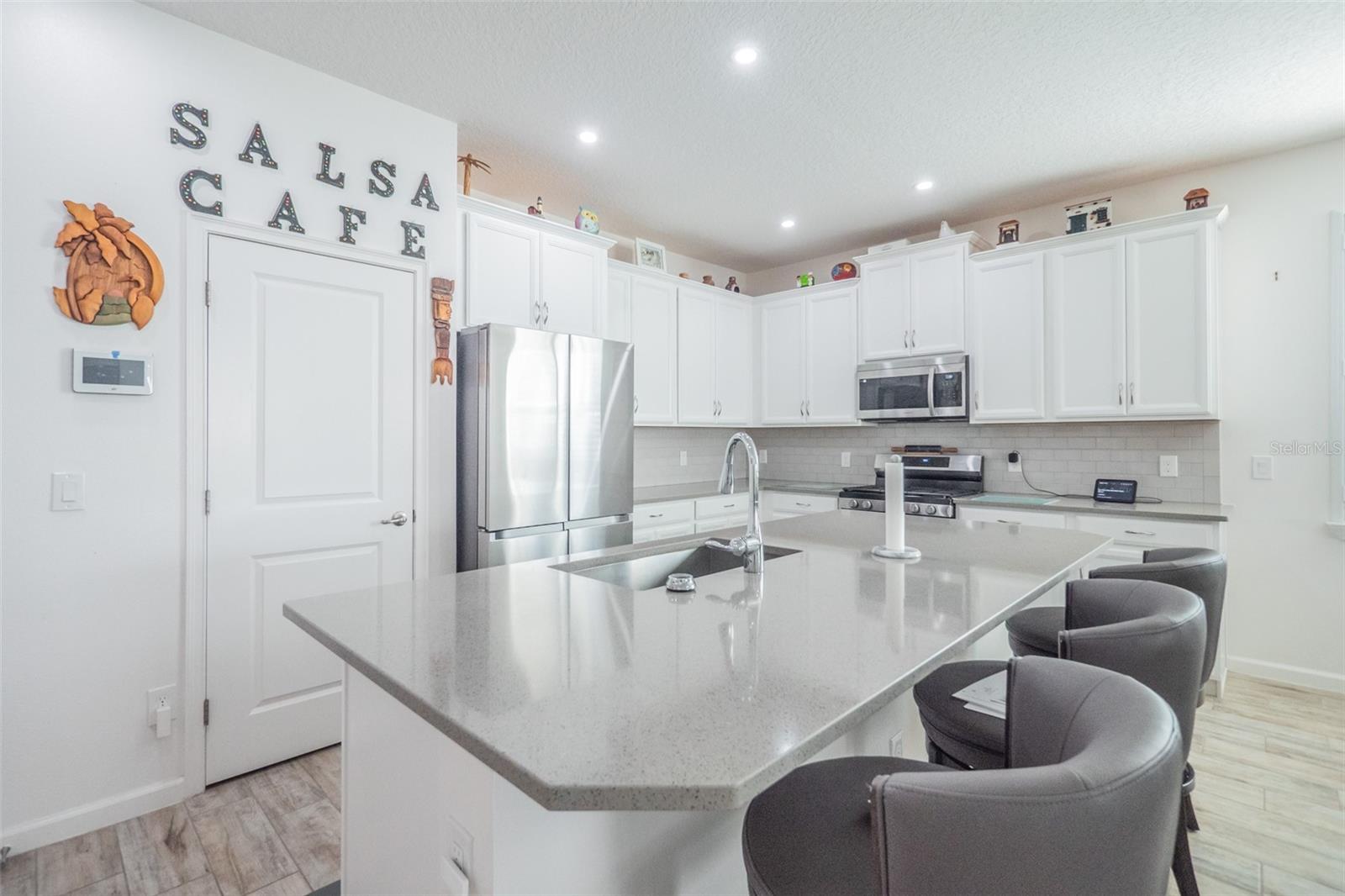 Image 27 of 38 For 2391 Natoma Boulevard