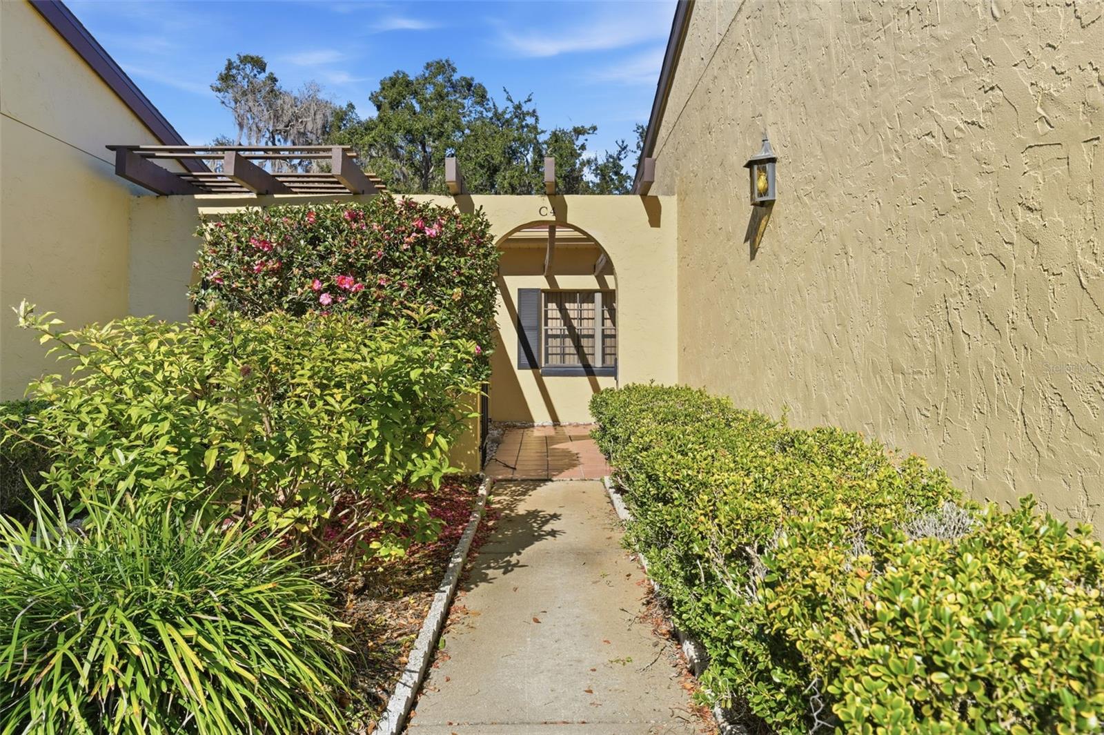 Image 3 of 53 For 1111 Lakeshore Drive C4