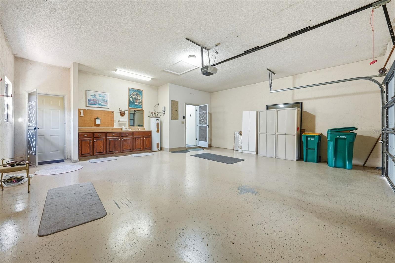 Image 42 of 53 For 1111 Lakeshore Drive C4