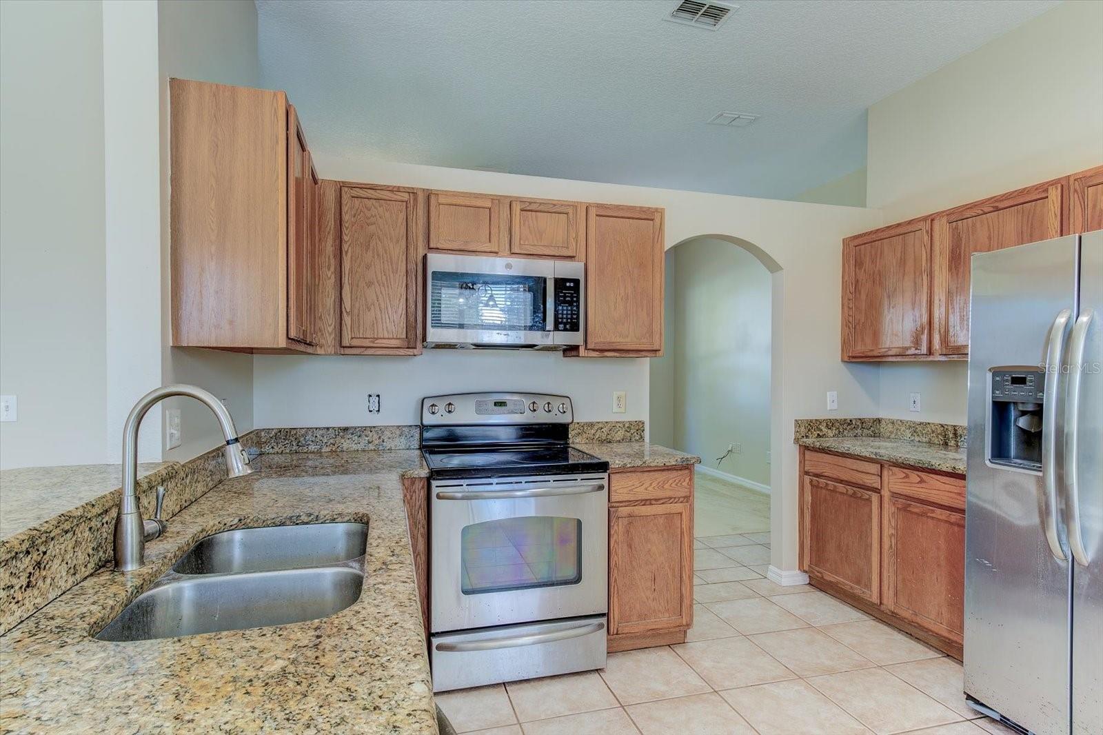 Image 19 of 60 For 276 Longhirst Loop