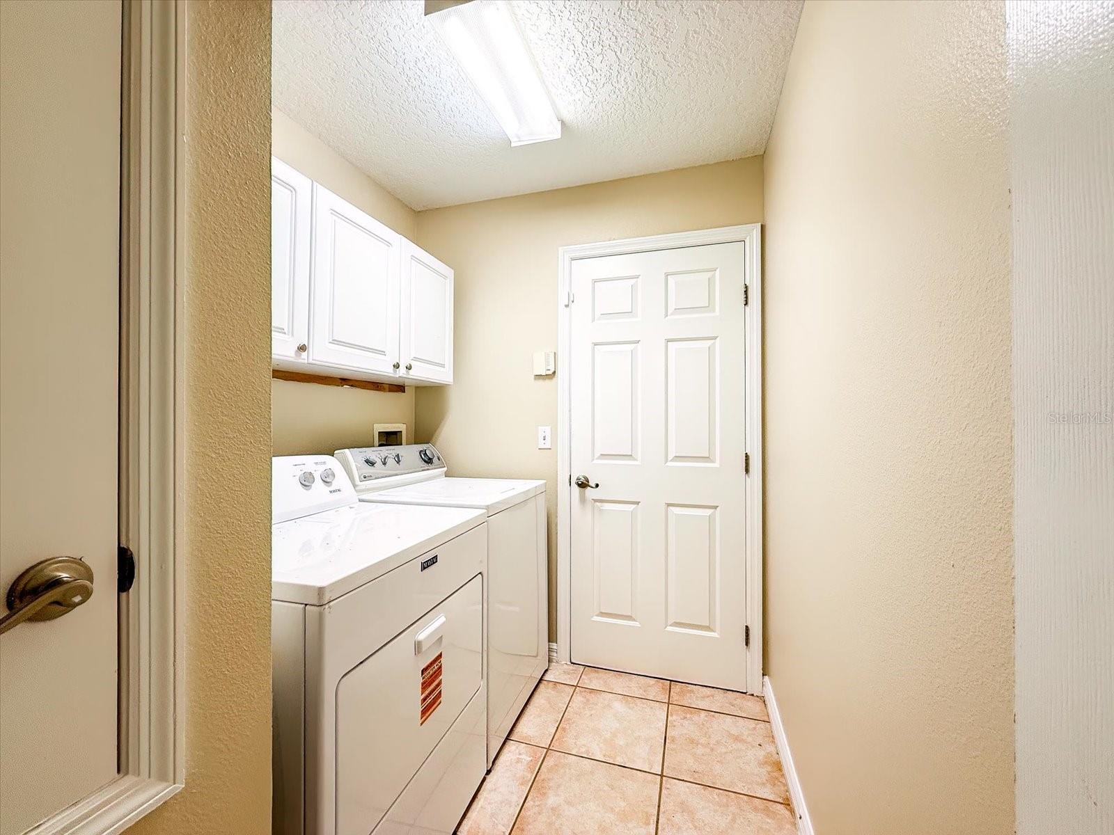 Image 37 of 60 For 276 Longhirst Loop